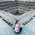 Sonu Gowda Instagram - More than 100 pics, endless blocks for the photographers, no wonder why photographers love going to hampi.. Hampi, Karnataka