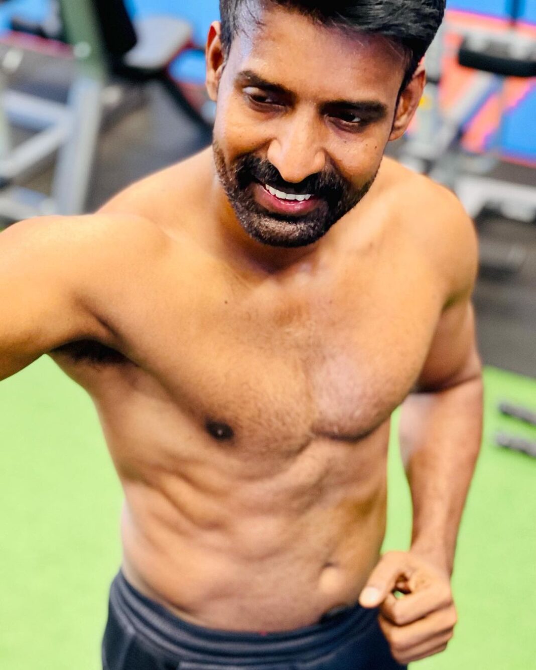 Soori Instagram - The Pain of today is the victory of tomorrow 💪🏋️👍
#gym #gymmotivation #gymlife #soori #Soori #sooricomedy #kollywood #tamil Soori Instagram - The Pain of today is the victory of tomorrow 💪🏋️👍 #gym #gymmotivation #gymlife #soori #Soori #sooricomedy #kollywood #tamil