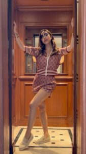 Sophie Choudry Instagram - The things you can do in an elevator😋 #transformation #transformationtuesday #lotd #glam #reelitfeelit #sophiechoudry
