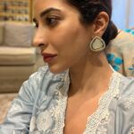 Sophie Choudry Instagram - Eid🌙💕🤤 #photodump #eid2022 #eidmubarak #sevaiyan #yummy #familylove #gratitude #sophiechoudry Outfit @shopmulmul