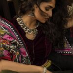 Sunaina Instagram - @thestoryteller_india photography Outfit @thelabelritika Accessories @sukra_jewellery Styled by @mehndi_jashnani MUA & hair @vedya.hmua Novotel Chennai Chamiers Road