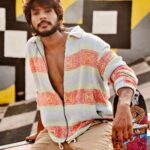 Sundeep Kishan Instagram - Just a quick break from the all black #Michael Vibe 👊🏽 Clicked by @sagarpawar14 Vibe set by @tanvishindee @ayushiamrute @amaan_makeupartist