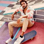 Sundeep Kishan Instagram - Pick your Colour 😉 Clicked by @sagarpawar14 Vibe set by @tanvishindee @ayushiamrute @amaan_makeupartist