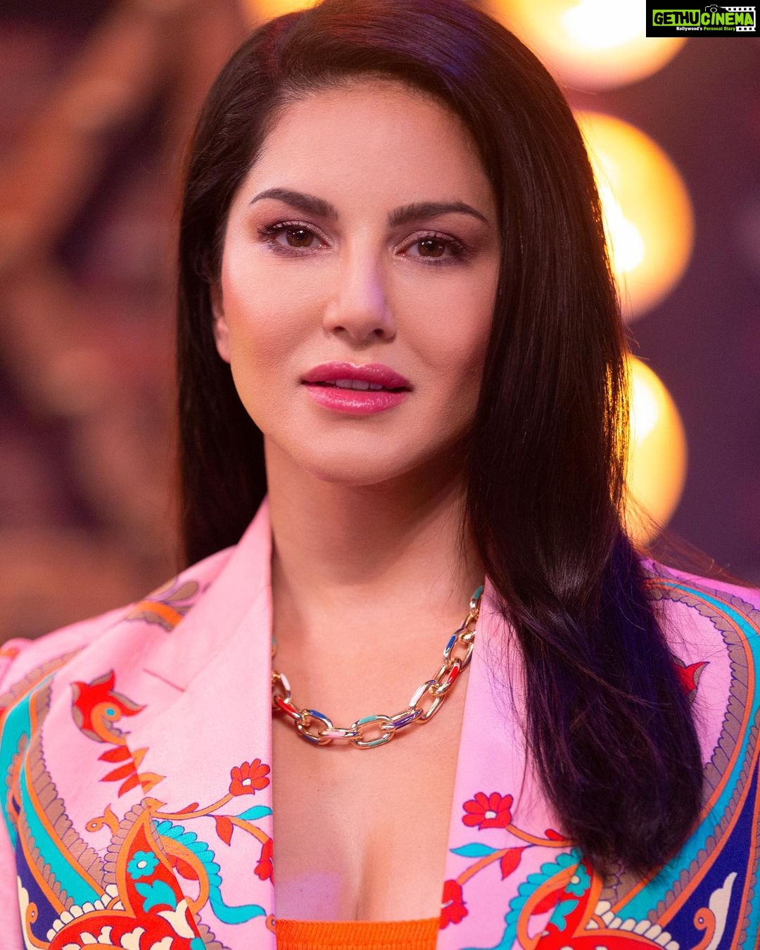 Actress Sunny Leone HD Instagram Photos And Wallpapers May 2022 Gethu 