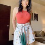 Sunny Leone Instagram - Hello hello!! Outfit by @dramebaaz_by_rikita @ascend.rohank Jewelllery by @blingthingstore Styled by @hitendrakapopara Assisted by @tanyakalraaa