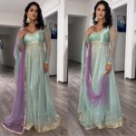 Sunny Leone Instagram – I hope everyone’s Eid was amazing. 

Outfit – @bhumikagrover
Jewellery- @rubansaccessories
Styled by – @hitendrakapopara
Assisted by – @tanyakalraaa @sameerkatariya92