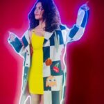 Sunny Leone Instagram - Guess the song based on my steps!! . . Outfit: @meraki_couture1 #sunnyleone