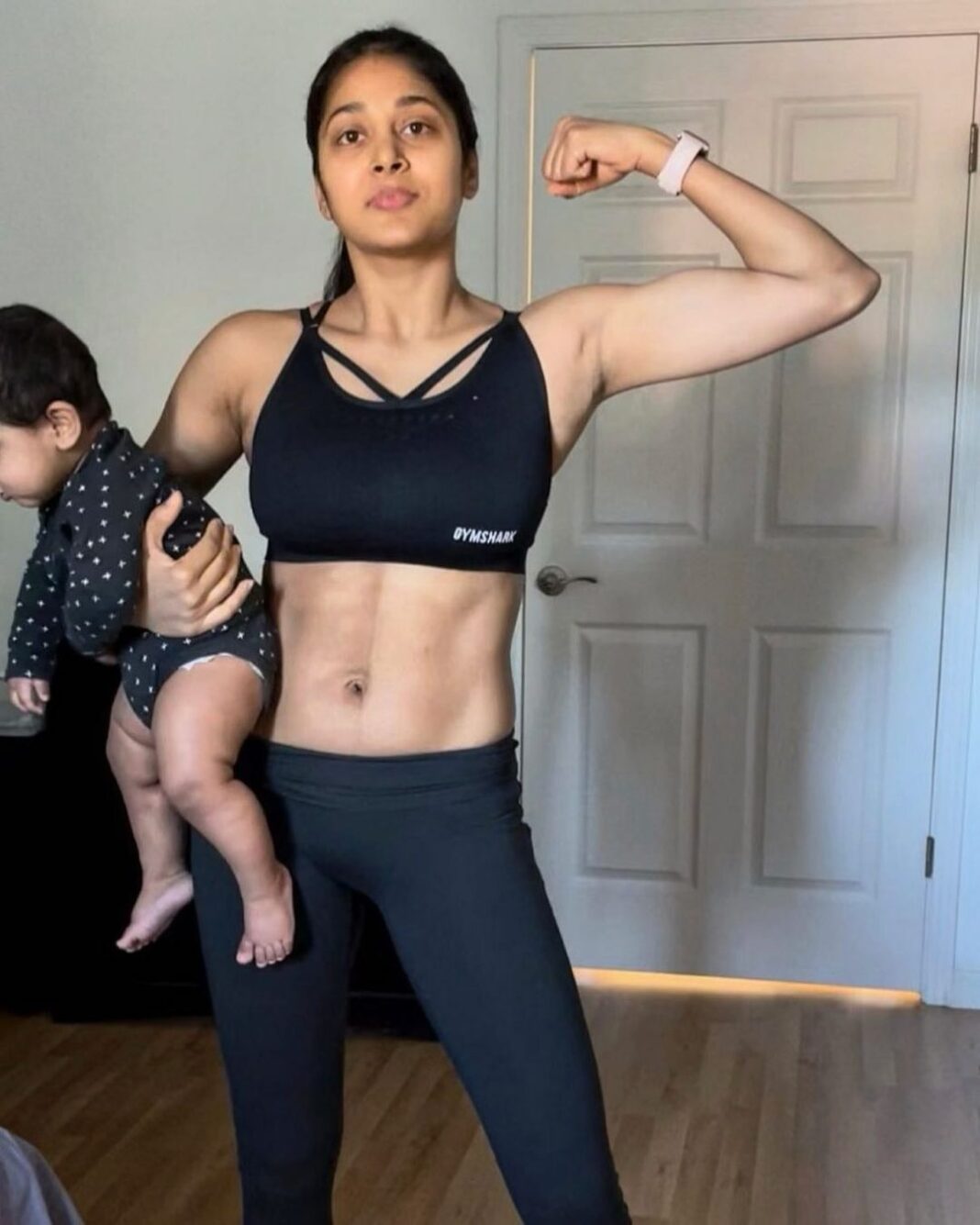 Sushma Raj Instagram - Who needs dumbbells when you have a 7 month old! 😂😂 #progresscheck #mombody #postpartumbody #newmom