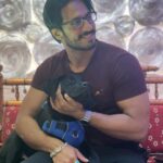 Thakur Anoop Singh Instagram - It’s always good to have my mushy ball of love 🐶 #Shadow