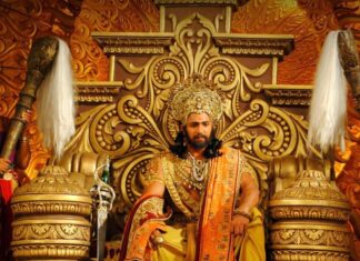Thakur Anoop Singh Instagram - Singhasan par baithne ki aisi aadat padi, ki mahabharat khatam hone ke baad bhi apni kursi nahi chhodpaaye!! 😀 #Throwback #Mahabharat