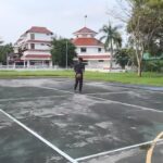 Tovino Thomas Instagram - Stand tall. Talk small. Play ball 😉 #basketball #halfcourt 🎥 @bibinravindher Thalassery തലശ്ശേരി