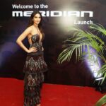Vaani Kapoor Instagram – It was an absolute pleasure to attend the launch of the New Jeep Meridian at Landmark Jeep Worli.

Kudos to the @landmark.jeep team! ✨

#GroupLandmark #LandmarkJeep  #JeepMeridian #SophisticationRedefined