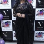 Vanitha Vijayakumar Instagram – Skin care solutions, natural home remedies for skin and hair , hair treatments,weight management programs,hair&makeup styling,bridal and event management,fashion styling,photoshoots,casting,film and tv styling. @vanithavijaykumarstyling #vanithavijaykumarstudios 
@vanithavijaykumarstudios
#vanithavijaykumar #vanithavijayakumar
Whatsapp +919444501747 for appointments and enquiries