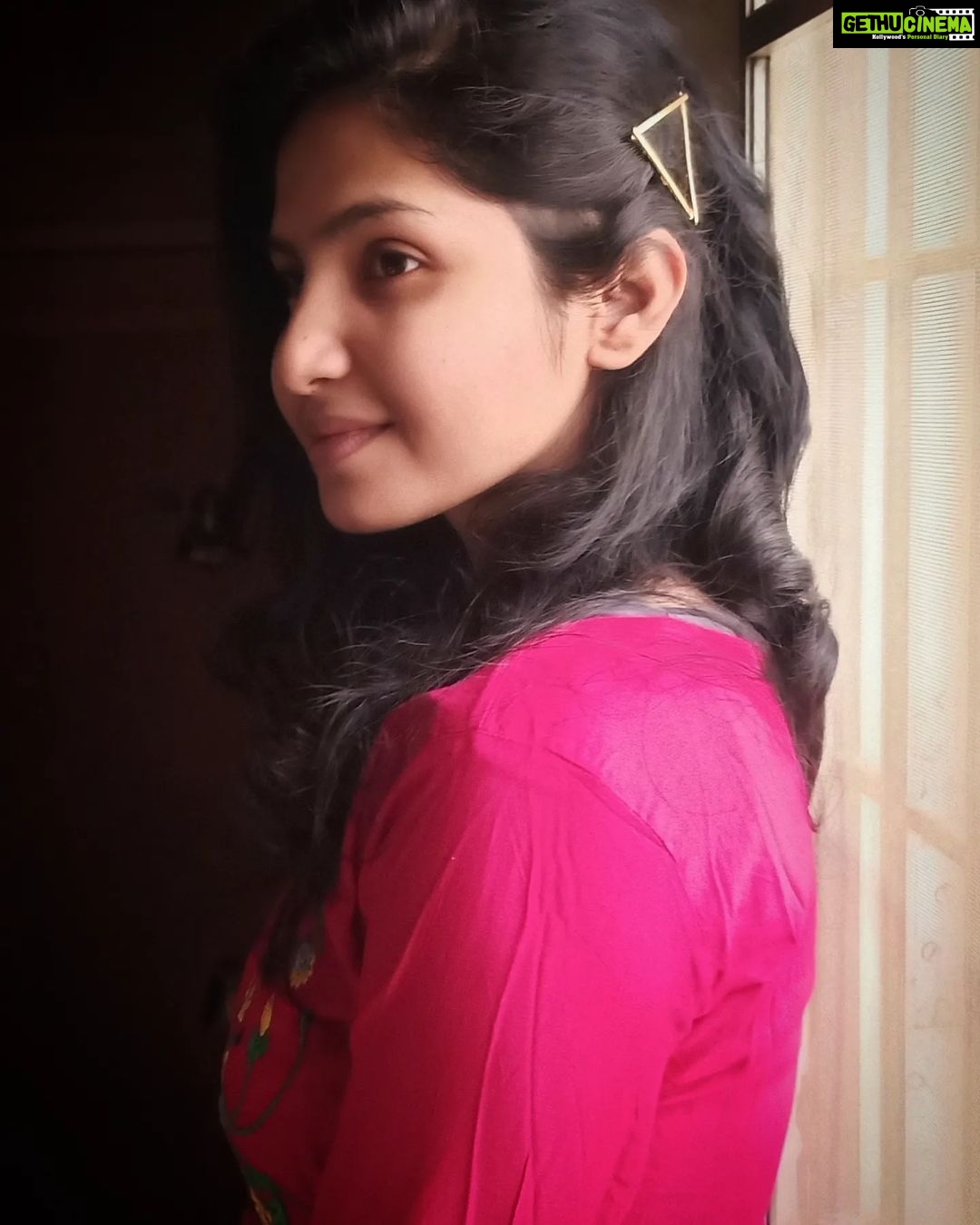 Venba Instagram - Got some cute stuffs from❤ @showy_beads Do check out their page👆 #love #cute #instalike #instamood #followforfollowback #followme #viral #pinterest #love #style #swag #heroine #cool #tamilcinema #chennai #instagram #likeforlike #likeforfollow #smart #smile