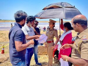 Vidhya Instagram - Scorching summer heat🌞🥵😎Had a wonderful time working with Director Somnath and team🤗🤍 #behindthescenes #aboutlastweek Mahabalipuram, Tamil Nadu, India