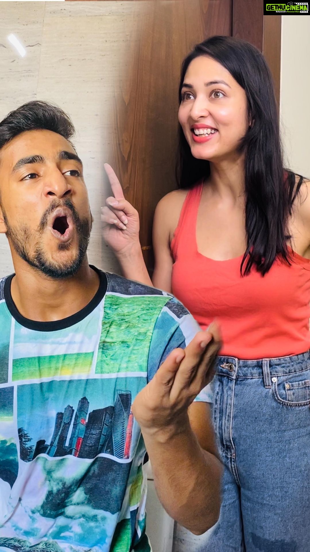 Vidisha - 36.2K Likes - When you take songs seriously 😅 @vivekkeshari1 @vidishasrivastava
.
.
.
.
.
.
#ViralBoy #Vivekkeshari #Song #SunoKahoSuna