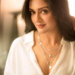 Vimala Raman Instagram - ‘Vim and Vigor’ 🐣 #organisation - @rrajeshananda #photographer - @camerasenthil #makeup - @makeupibrahim #hair - @hairstylists_vijayraghavan #assistance @yasinhairstylist . . . #latest #photoshoot #white #keepitsimple #mystyle #style #ownit #shoot #love #instagood #actress #actor #vimalaraman