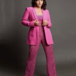 Wamiqa Gabbi Instagram – Your ‘Vegetarian Daayan’ is all set to meet you tomorrow 💗
‘Mumbai Dragon’ of MODERN LOVE releasing on @primevideoin 🤍
Suit – @zara 
Ring – @mozaati
Styled by – @twofoldstyles
Make up by – @beautybyradhika
Hair by – the_art_case_byfarah 
📸 by- @mayurnarangikar