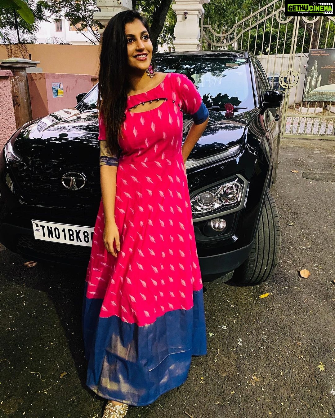 Yaashika Aanand Instagram - The only picture I had with my beast 🥀 #throwback #justregrets