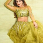Yaashika Aanand Instagram - 💚 @rprasanavenkatesh x @lakshana_priya_mua x @mani_stylist_ x @lakshana_designer_studio