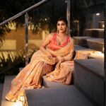 Yaashika Aanand Instagram - 1 or 2 ? 🥰 📸 @crackjackphotography 💄 @pavihairandmakeup Styling @paviiiee_08 👗 @suhanyalingamdesign 💍 @konikajewellery