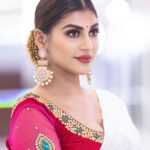 Yaashika Aanand Instagram - Good evening 🥰 . Mua @pavihairandmakeup Saree @lakshana_designer_studio Camera @kgsselvam