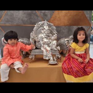 Yash Instagram - Wishing u all a great festival.. have lots of fun but plz take care and stay safe!

Happy Ganesh Chaturthi to all 😊

ಗಣೇಶ ಹಬ್ಬದ ಶುಭಾಶಯಗಳು 😊