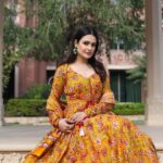 Yuvika Chaudhary Instagram – The prettiest outfit for summer is here! #NewDrop ♥️

Designed for comfort and style, our Yellow Rusk Handblock Suit Set featuring a refreshing floral jaal pattern is pure gold! 

#yuvikachaudhary #handblocksuit #jaysole #jaysoleindia #aachhojaipur #summerspringcollection #aachhospringsummercollection21 #aachhodesigns #anarkalisuits #anarkali #yellowsuit #newpost #itcrajputanajaipur #fashion #fashionista #prettyoutfit