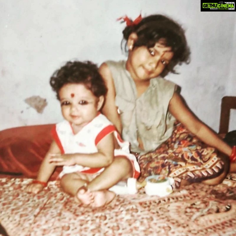 Abhirami Suresh Instagram - Entechi 💕 That look on my face is not my ahangaram or pucham .. It is my janmana ulla face .... 🙄🤫