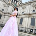 Adah Sharma Instagram - The Princess Diaries 🙃 P.S. the last pic is only possible if you are a real princess 😜 . . . , , #100YearsOfAdahSharma #adahsharma #LondonTourism London, Unιted Kingdom