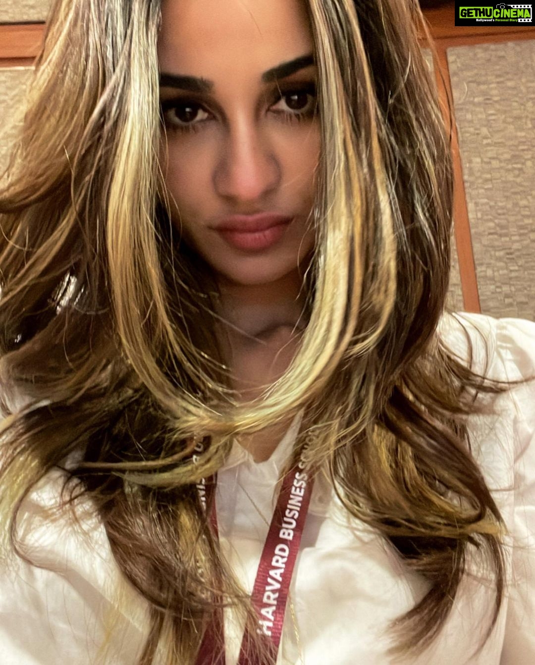 Aditi Arya Instagram - Harvard Business School