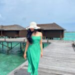 Ahana Kumar Instagram - Talk to the Hat 👒 🙂 @pickyourtrail @hideawaybeachmaldives @linkinrepspvtltd 🐬 #Pickyourtrail #UnwrapTheWorld #LetsPYT #hideaway #maldiveshideaway #hideawaybeachmaldives #myhideaway #LinkinReps #Maldives #vacation 🦋✨🐳 Hideaway Beach Resort & Spa Maldives