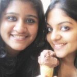 Ahana Kumar Instagram - Oh we took cool selfies even before selfies were born. You even made them your phone wallpaper , because at 15 in 2010 , phone wallpapers and profile pictures represented who your best friends were and I was silly enough to fight with you if you had someone else on your DP 🙃 anyways now we don’t fight at all. We only watch sunrises and sunsets together and other such cool stuff. Happy Birthday Dear. 27 sounds supremely off. @rhea_najam 🌸
