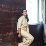 Aishwarya Rajesh Instagram - Wearing this stylish outfit from @nambi_kai made in chennai for #Suzhalpromotions #Suzhalonprimejune17th Makeup @ananthmakeup hairstyle @sharmilahairstylist styling @lifeless_briyani outfit @nambi_kai Photography @johan_sathyadas