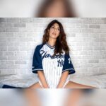 Aishwarya Sakhuja Instagram - Being Bluetiful 💙 . . #photooftheday #instagood #instadaily #fyp #goodtimes #goodvibes #positivevibes #casualoutfit #style #photo #lookbook #aishwaryasakhuja