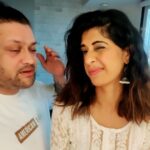 Aishwarya Sakhuja Instagram - Teen sawaal but no jawaab #instareels #instajokes #instagramcomedy #instacomic #reelsinstagram #reelsofindia #comedyreels #coplegoals #couplejokes #reelkarofeelkaro #reelsvideo #reels #pj #badjokes #dadjokes #wordplay #roash#quarantine #husbandandwife #wife #wifelove #couples #couplereels #hatersfuckoff🖕 #mumbai #india