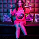 Akanksha Puri Instagram - Let’s play 😎💜 . . #fun #fashion #photoshoot #beauty #style #me #girlswithtattoos #photooftheday #picoftheday #instagram #instagood #goodvibes #fitness #love #trending #happy #smile #fun #beingme #akankshapuri #❤️ Photograher @aashkapatelphotographyy Location @courtyardmumbai Mua - @riyamishra_makeupartist Hairstylist - @makeoversbydhruvidoshi