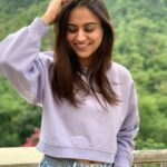 Aksha Pardasany Instagram – Pahadon waali smile ❤️

#mountains #mountaingirl #Nainital #Uttarakhand