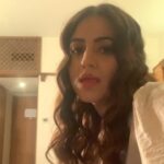 Aksha Pardasany Instagram – Enjoy me tripping on this song ❤️
#punjabimusic #punjabi #nehakakkar #rohanpreetsingh