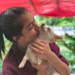 Akshara Haasan Instagram - Puppy love series. 📸 (c) @tejaswinidivyanaik