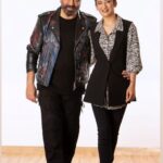 Akshara Haasan Instagram - What an epic experience it always is with our film industry’s legend at the Vikram audio/trailer launch . @ikamalhaasan * * * Thank you my team for making me look amazing. Stylist : @navadevi.rajkumar Hair stylist: @glambylucy_ak Make up artist : @abhiramisivakumar Photographer : @soondah_wamu