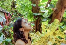 Amala Paul Instagram - One with mama nature. 🍃 #mamanature #plants #sohappy #mydayismade #rewindingmylife