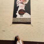 Amy Jackson Instagram - Lost on the streets of Sevilla P.S @maddoxgallery I think these guys need your help hanging their art 😵‍💫 Sevilla, España