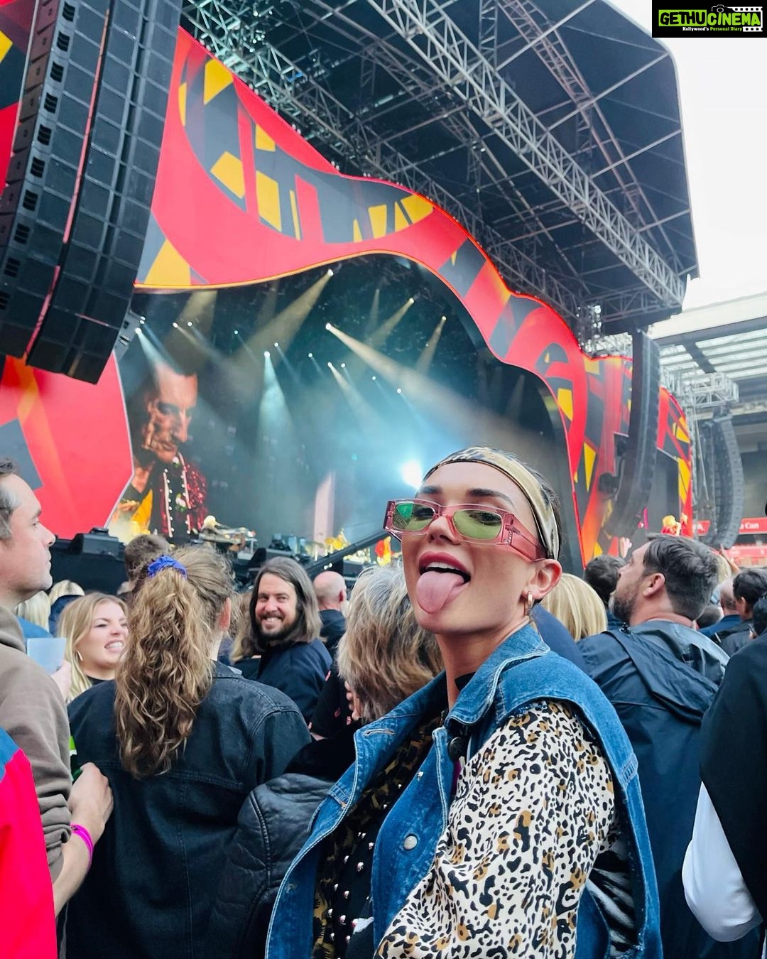 Amy Jackson Instagram - Mmmm… gonna be hard to top it #TheKop #RollingStones #Anfield 💥 Anfield Liverpool Stadium