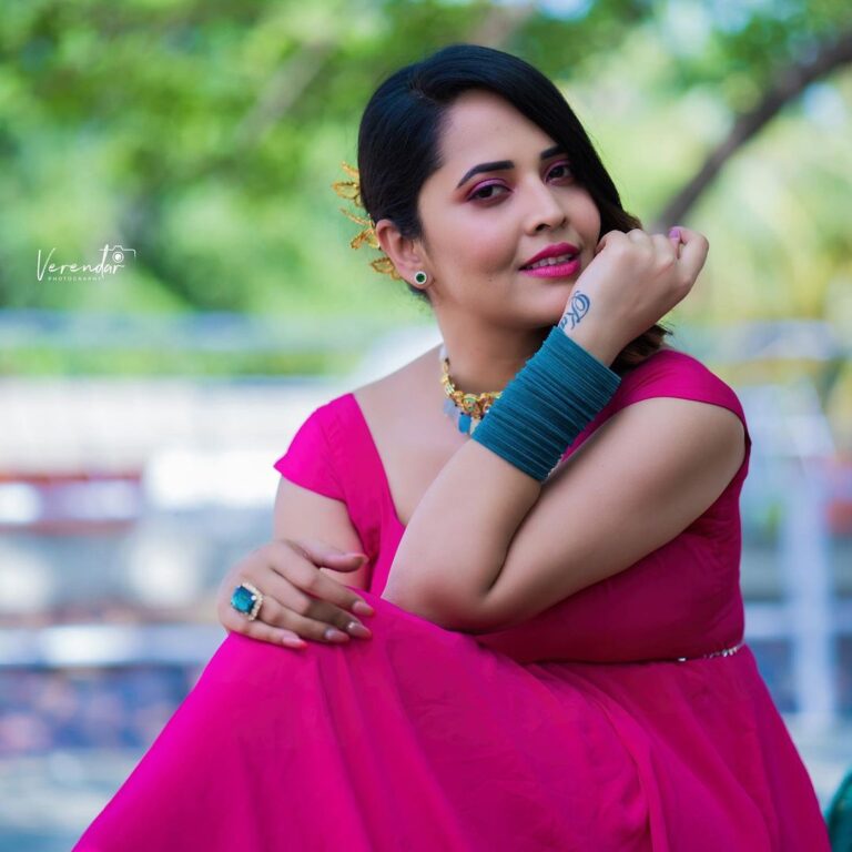 Anasuya Bharadwaj Instagram - I will allow myself to become the flutterby 🦋🥰 For #SuperSingerJunior🎤🎶 Outfit & Styling @gaurinaidu 🌷 PC: @verendar_photography 🌸