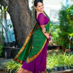 Anasuya Bharadwaj Instagram - #FolkTheme in #SuperSingerJunior🎤🎶🎵 #Tonyt #9pmOnwards only on @starmaa Outfit&Styling @gaurinaidu 💜 PC: @freeze_the_seconds46 🪁