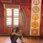 Andrea Jeremiah Instagram - Always something new to learn 😇 Happy #internationalyogaday everyone 🧘🏻‍♀️🌸💜 #yoga #yogi #suptavajrasana #asana #asanapractice #retreat #everydayisyogaday