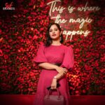 Angana Roy Instagram - You glow girl..our very own @anganaroyy winning all the hearts with her glam look. #SVFBrands 2.0 #SVFTalent