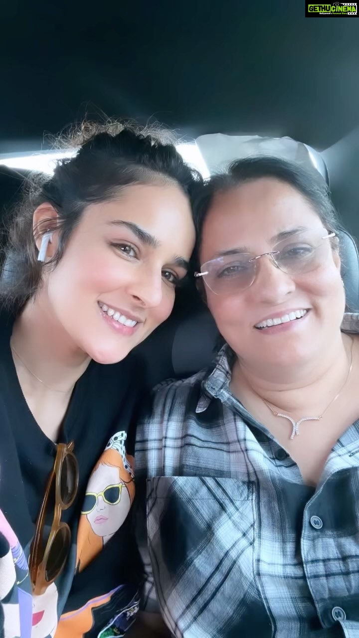 Angira Dhar Instagram - When we all came to your birthday party 🥳 @anandntiwari That DIY cake though… 😋