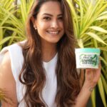 Anita Hassanandani Instagram – You know why my hair has been looking so healthy and gorgeous these days? Because I’ve introduced hair masks into my haircare routine that has been absolutely revolutionary. No more unruly, fizzy hair with Garnier Fructis Hair Food masks. And because it is made with 98% natural ingredients, I have been feeling one with nature. So guys, give your hair instant nourishment with this product! 

@garnierindia  #HAIRFOOD #ad